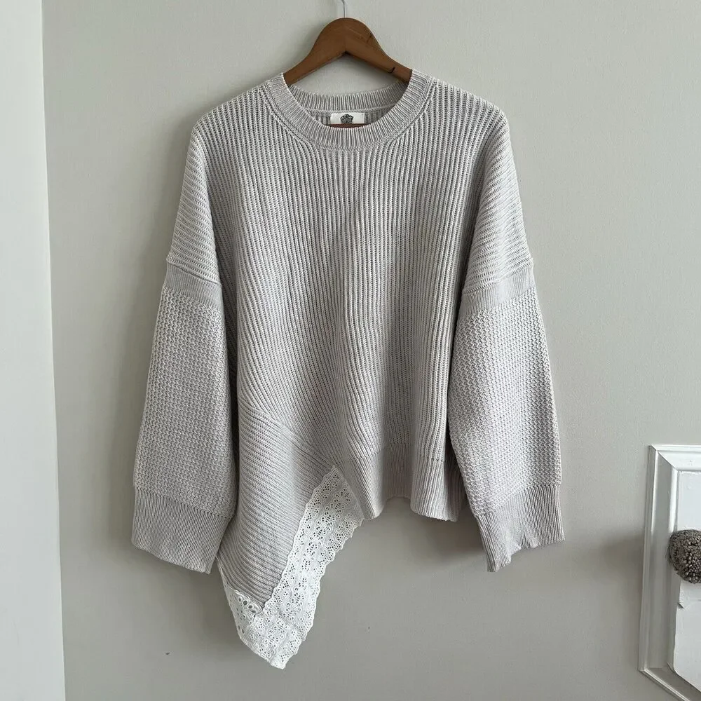 Lilis Closet Lace Asymmetric Sweater L Ribbed Boho Soft Girl Cozy Cottagecore